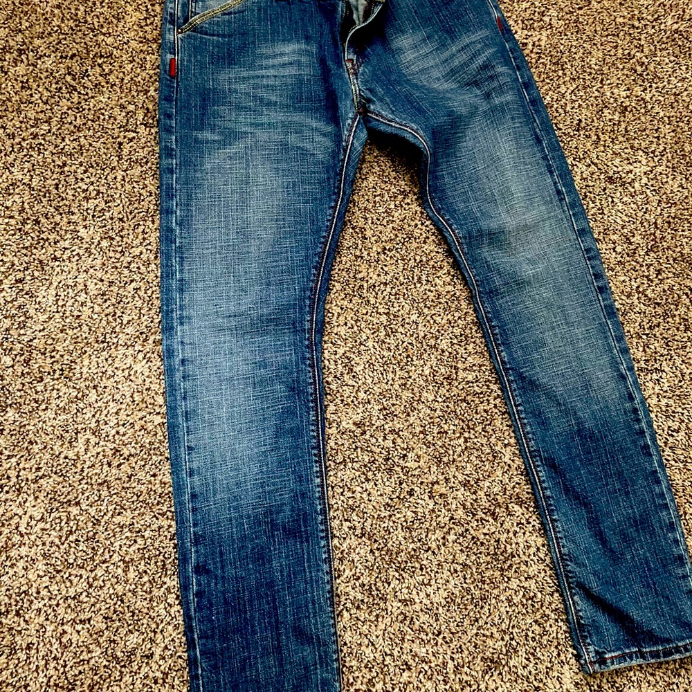 Levi jeans